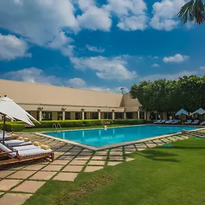 Hotel Trident
